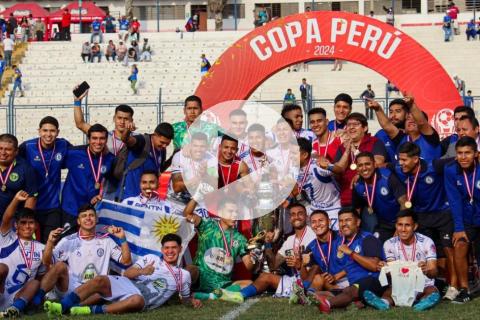 (VIDEO) Bentín Tacna Heroica tuvo gran recibimiento tras ganar la Copa Perú