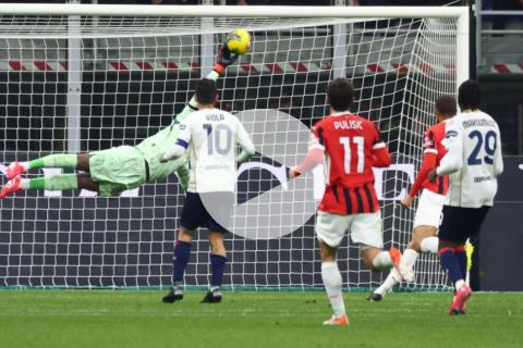 (VIDEO) Lapadula fue suplente en empate ante AC Milan en San Siro