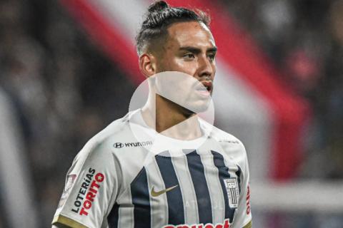 (VIDEO) Noriega y su nueva posición : "Me siento muy bien jugando como volante"
