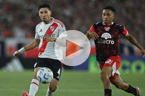 (VIDEO) River Plate se impuso en el último minuto a Instituto por la liga argentina