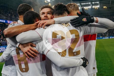 (VIDEO) Stuttgart ganó y sigue con chances de clasificación en la Champions League