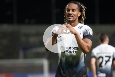 (VIDEO) Con gol de Carrillo, Corinthians empató de visita en la Libertadores