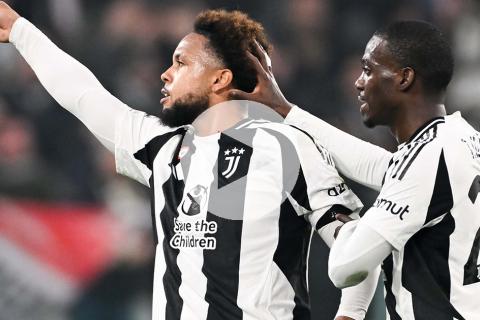 (VIDEO) Juventus hizo respetar la casa frente a PSV por la Champions League