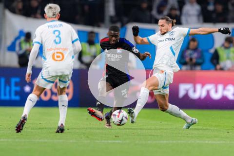 (VIDEO) Marsella triunfó en partidazo ante Lyon