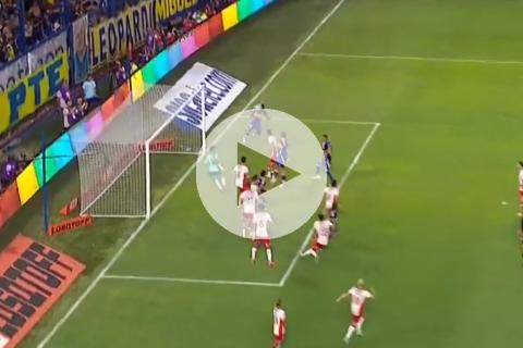 (VIDEO) Mira el increíble gol que erró Advíncula