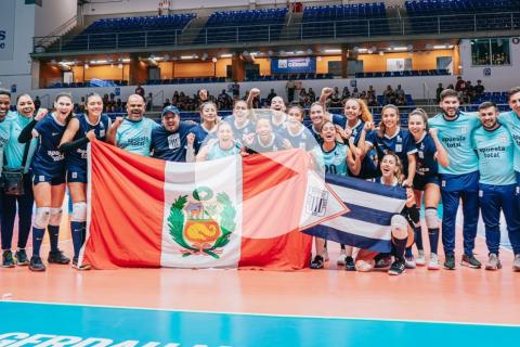 (VIDEO) Congreso felicitó a Alianza Lima por los logros obtenidos en el Sudamericano Femenino de Vóley
