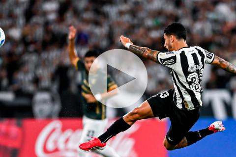 (VIDEO) Botafogo se quedó con el triunfo en los últimos minutos ante Carabobo