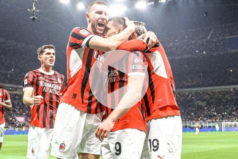 (VIDEO) AC Milan goleó al Inter y se metió a la final de la Copa de Italia