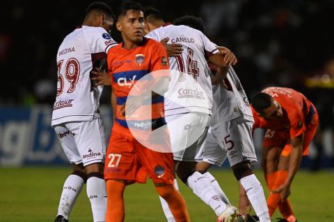 (VIDEO) Ojo Melgar: Con diez, Lanús salvó empate en Venezuela