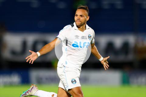 (VIDEO) Ojo, Grau: Gremio se impuso de visita ante Sportivo Luqueño en la Sudamericana