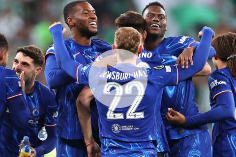 (FOTOS) ¡Un nuevo título! Chelsea goleó a Real Betis y alzó título de la Conference League