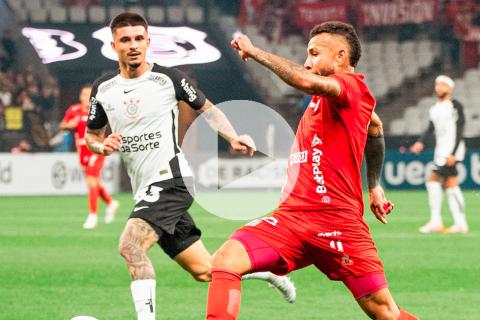 (VIDEO) Carrillo y Ramos igualaron en el duelo de peruanos en la Copa Sudamericana