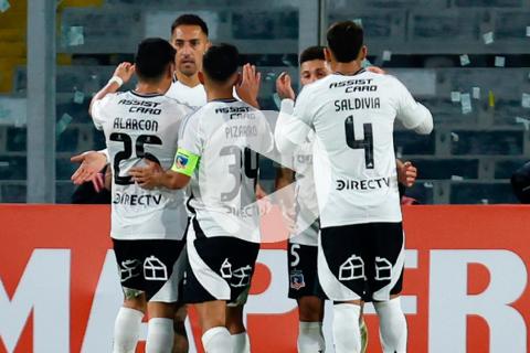 (VIDEO) Colo Colo venció a Bucaramanga y le dio una mano a Fortaleza