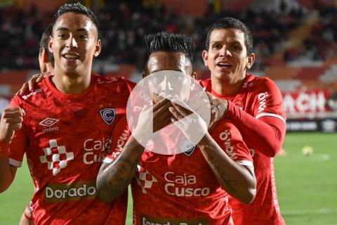 Cueva: "Yo no voy a olvidar mi hinchaje por Alianza; los goles están para celebrarlos"