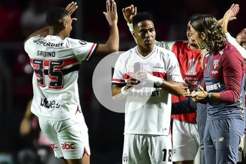 (VIDEO) Sao Paulo venció a Talleres y le dio una mano a Alianza Lima