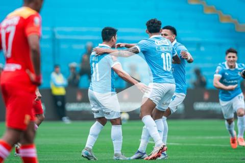 (VIDEO | FOTOS) Cristal venció en el final por 2-1 a Atlético Grau
