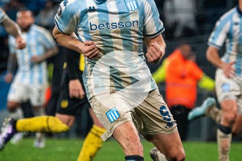 Racing Club venció a Peñarol y clasificó a cuartos de final de Copa Libertadores