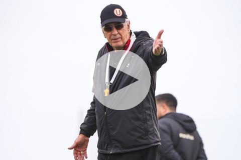 Fossati: "Nos condicionan innecesariamente a jugar el domingo, hay una ventaja deportiva y no es para nosotros"