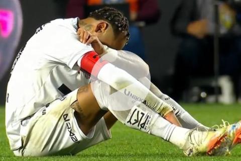(VIDEO) ¡Con Neymar en lágrimas! Santos fue goleado 0-6 y la afición les dio la espalda en pleno juego