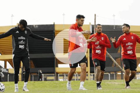 (VIDEO | FOTOS) Con Zambrano presente, Selección peruana entrenó en campo de Peñarol