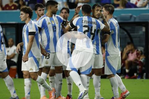 (VIDEO) Argentina superó por la mínima a Venezuela