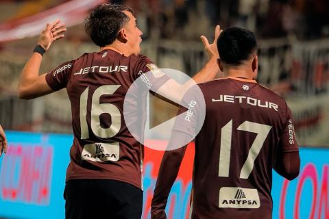 (VIDEO | FOTOS) Universitario venció por 2-0 a Alianza Atlético en Trujillo