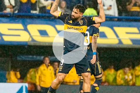 (VIDEO) Advíncula fue suplente en la goleada de Boca Juniors ante Newell’s