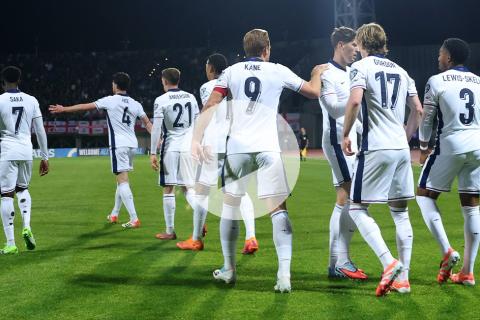 (VIDEO) Inglaterra goleó a Letonia y aseguró su clasificación al Mundial 2026