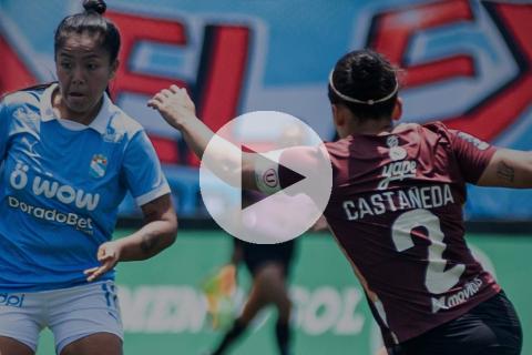 (FOTOS) En polémico final, Cristal y 'U' igualaron en la ida de semifinales de Liga Femenina