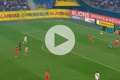 (VIDEO) Blooper de Pedro Gallese abrió el marcador a favor de Rusia ante Perú