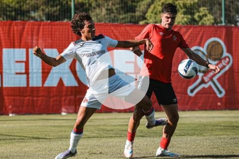 (VIDEO) Bassco Soyer volvió a marcar en Portugal pese a la caída de Gil Vicente