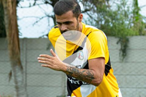 Alaniz: "Se formó un buen grupo en Juan Pablo II y ahora trabajaremos para llegar a la Copa"