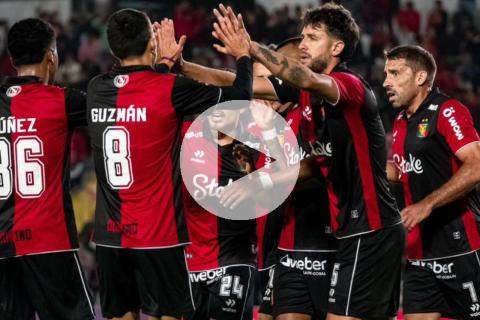 (VIDEO | FOTOS) FBC Melgar triunfó ante Macará en la 'Tarde Rojinegra'