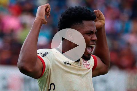 (VIDEO | FOTOS) UTC venció a Cusco FC y mantiene puntaje perfecto