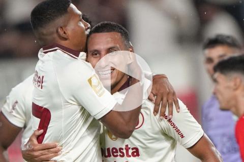 Valera: "Mi sueño este año es llegar a los 100 goles con la 'U'"