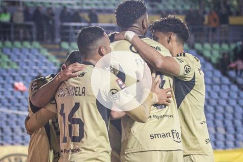 (VIDEO | FOTOS) Cusco FC se impuso en casa por 1-0 a FC Cajamarca
