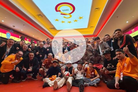 (VIDEO) Galatasaray goleó en el Clásico turco y 'acaricia' el tetra