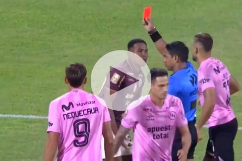 (VIDEO) ¡Carabalí fue expulsado antes del minuto de juego!