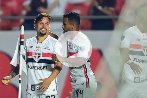 (VIDEO) Sao Paulo se impuso a Boston River y avanzó a octavos de la Copa Sudamericana