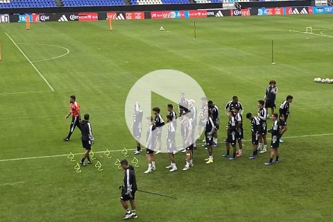 (VIDEO) Perú entrenó y reconoció el Estadio Cuauhtémoc