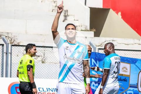 (VIDEO) Llacuabamba goleó a San Martín y alcanzó la cima del Grupo A en la Liga 2