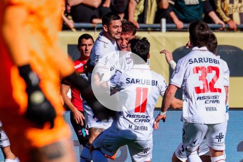 (VIDEO) Con golazo de taco, Nacional festejó en el Clásico uruguayo