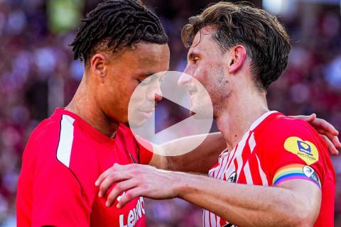 (VIDEO) Friburgo goleó y lidera la Bundesliga