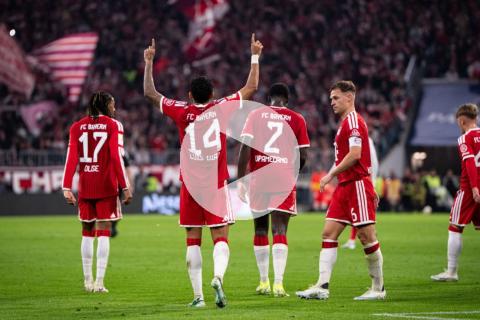 (VIDEO) Bayern aplastó al RB Leipzig y tomó la cima de la Bundesliga
